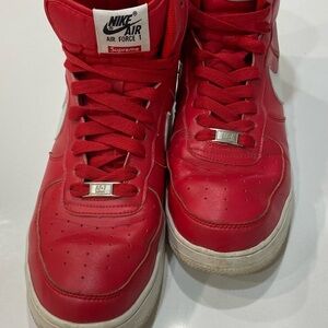 Nike Air Force 1 Supreme Red Sneakers